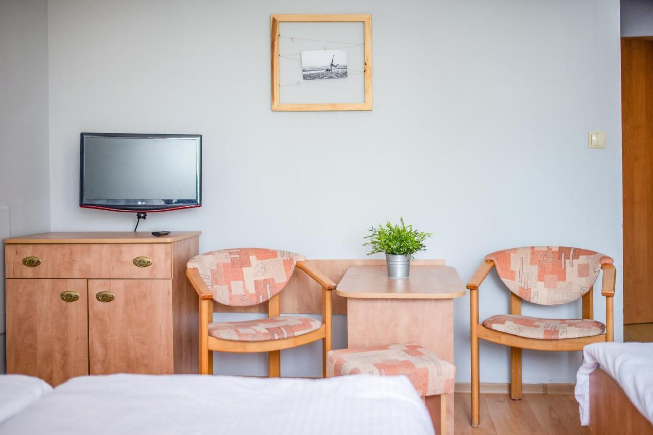 Promyk Hotel Rewal Ngoại thất bức ảnh